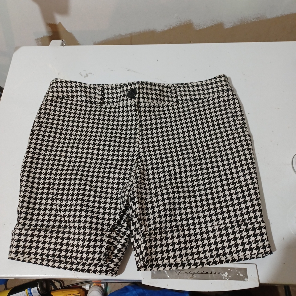 Portrait black white check shorts Size 13 jouniors sizing Womens pre owned